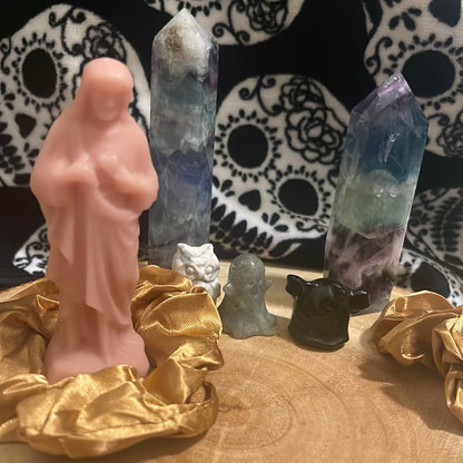 Jesus relics carvings