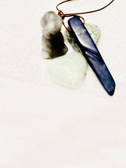Carved necklaces take w/you