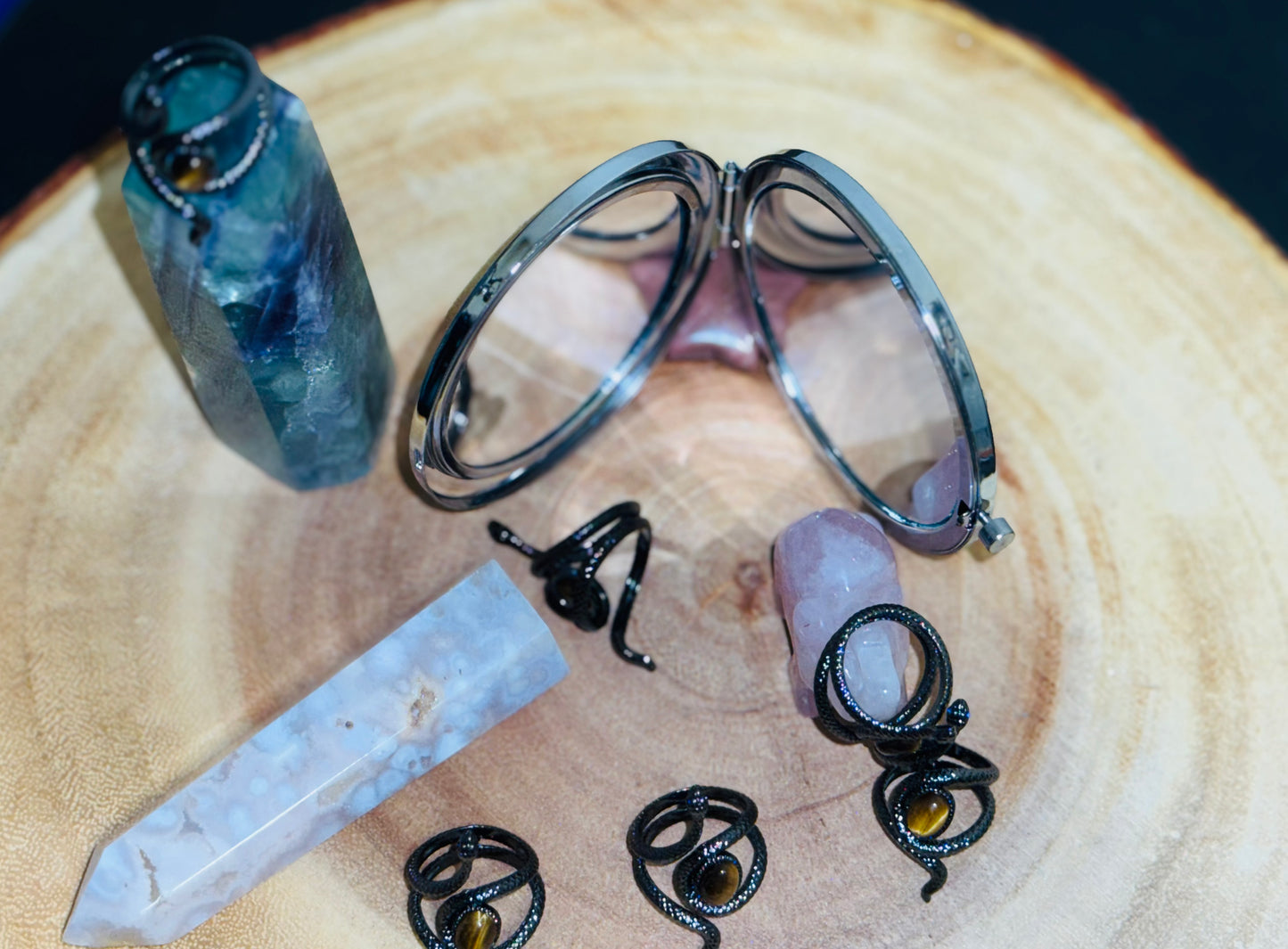 Tiger eyes snakes ring