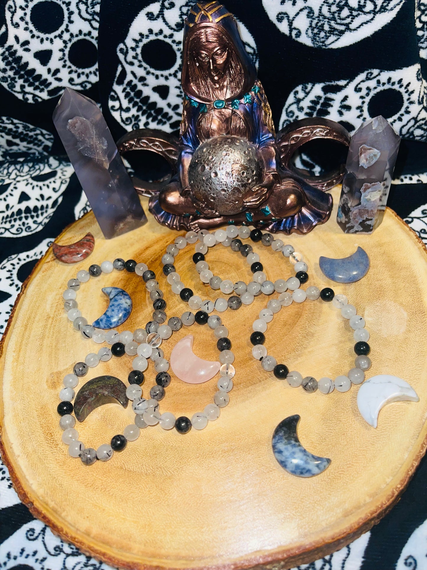 Quartz W/ Tourmaline (8mm)