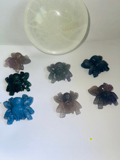 Color obsidian spider carved