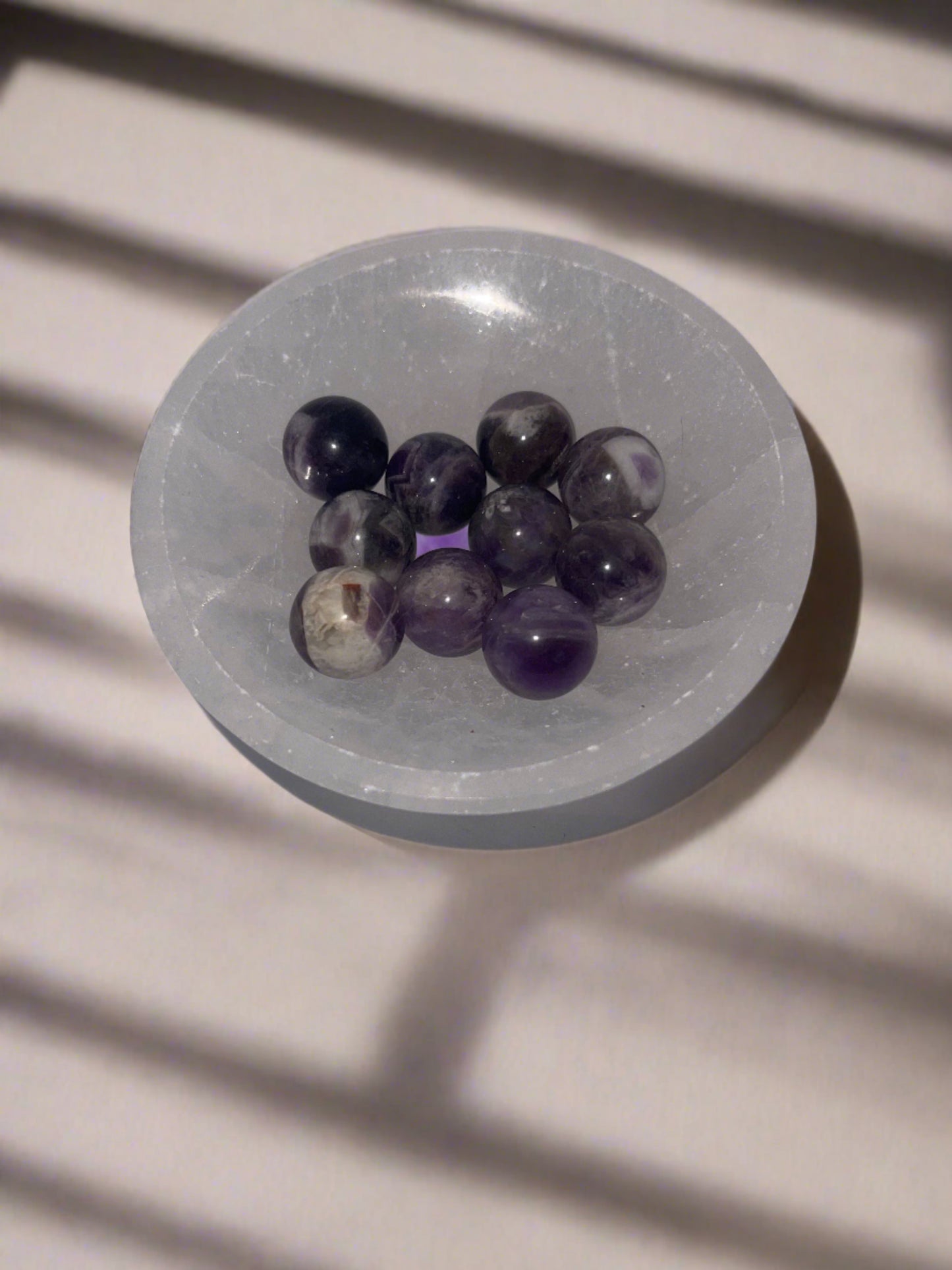 Amethyst quartz sphere