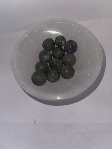 Mini sphere luck dark