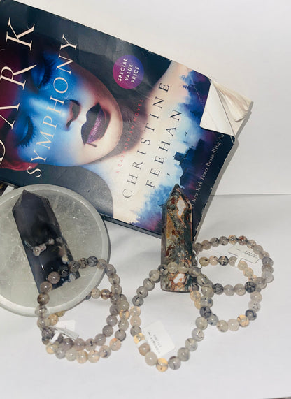 Black dragon veins  agate bracelet (8mm)